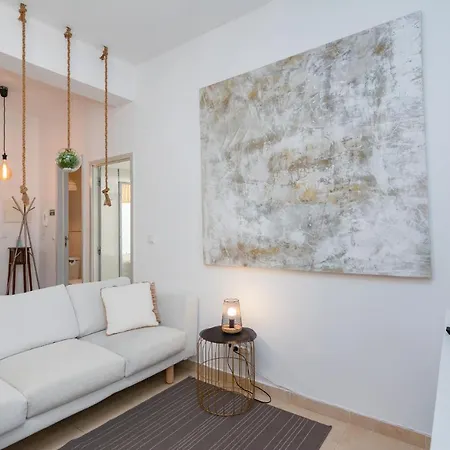 Apartment Downtown *