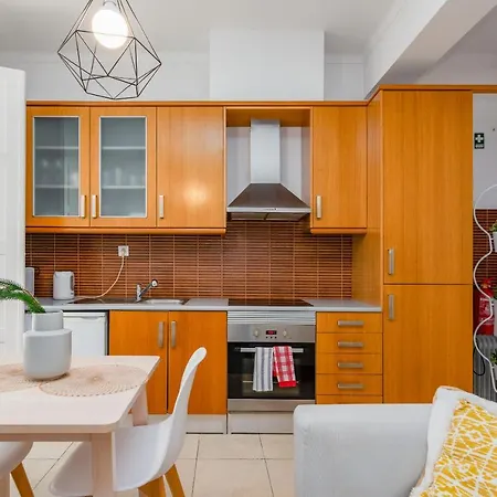 Downtown Apartment Setubal